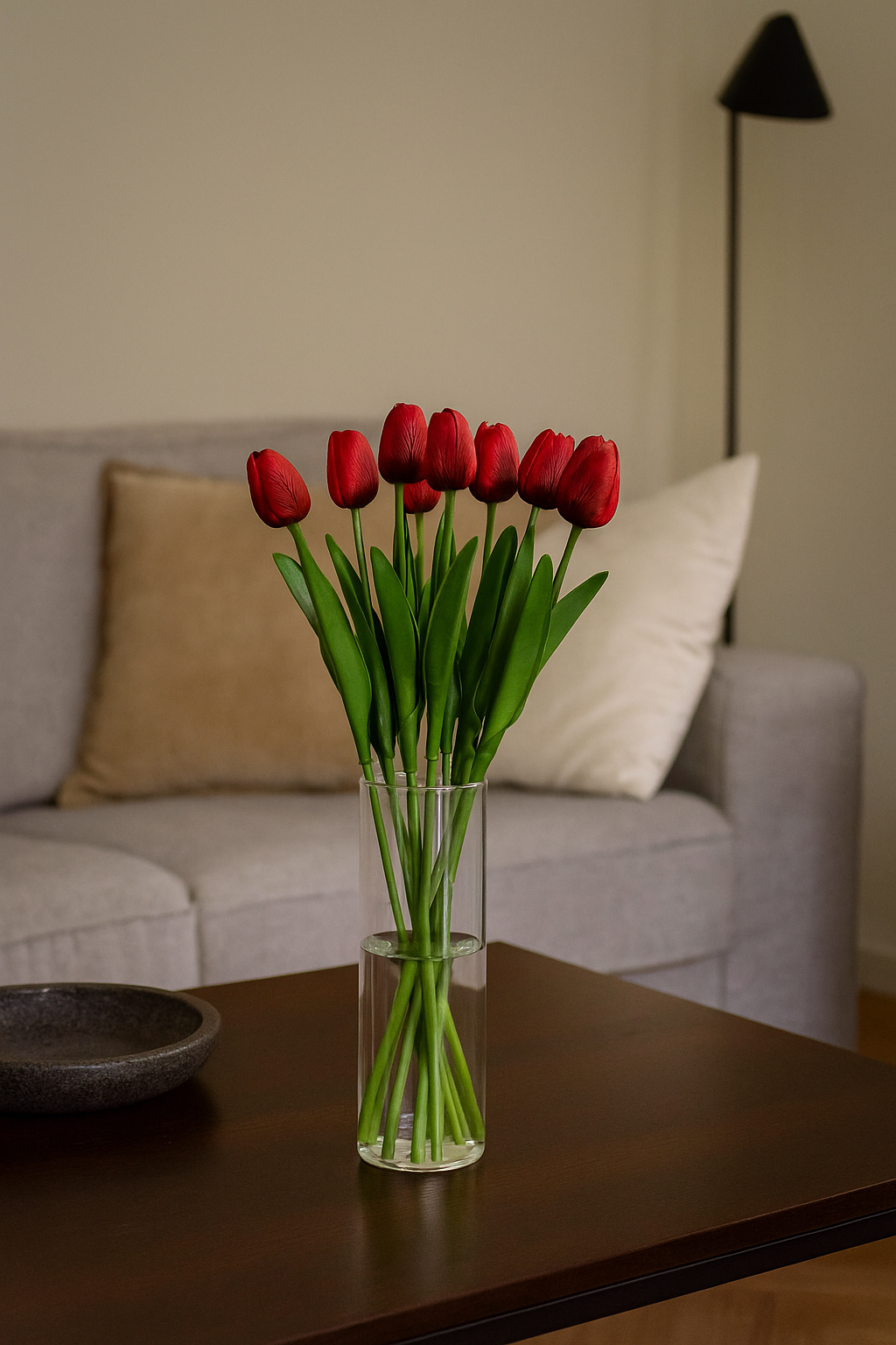 Tulip Stick 13" Red (Pack of 10)